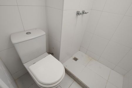 Apartamento para alugar com 280m², 4 quartos e 3 vagasBanheiro da Suíte 1 e 2