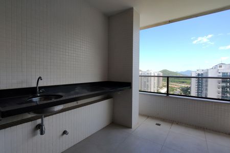 Apartamento para alugar com 280m², 4 quartos e 3 vagasVaranda