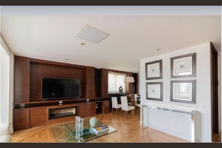 Apartamento à venda com 145m², 2 quartos e 3 vagasFoto 01