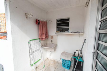 Casa à venda com 168m², 5 quartos e 1 vaga Casa à venda com 168m², 5 quartos e 1 vagaÁrea de serviço - casa 3