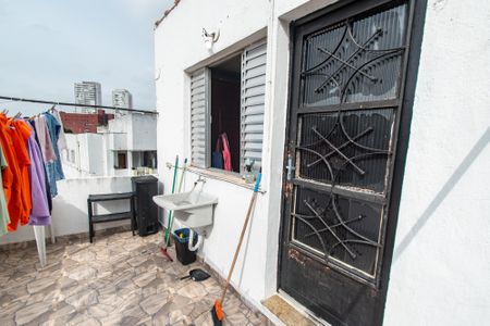 Casa à venda com 168m², 5 quartos e 1 vaga Casa à venda com 168m², 5 quartos e 1 vagaÁrea de serviço - casa 2