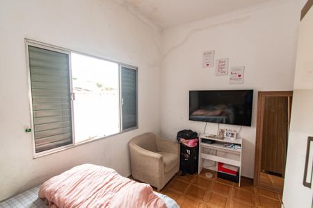 Casa à venda com 168m², 5 quartos e 1 vaga Casa à venda com 168m², 5 quartos e 1 vagaSala e quarto - casa 4