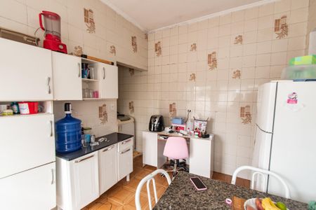 Casa à venda com 168m², 5 quartos e 1 vaga Casa à venda com 168m², 5 quartos e 1 vagaCozinha - casa 4