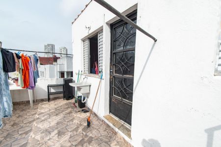 Casa à venda com 168m², 5 quartos e 1 vaga Casa à venda com 168m², 5 quartos e 1 vagaÁrea de serviço - casa 2