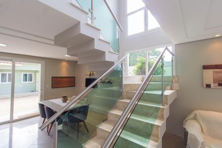 Casa à venda com 300m², 3 quartos e 3 vagasEscadaria