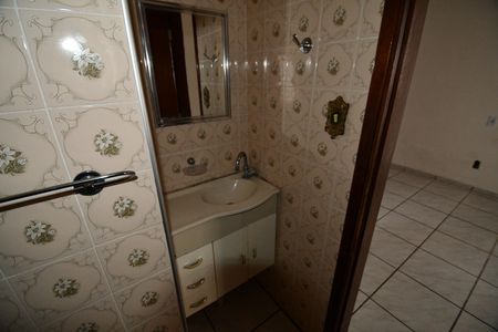 Casa à venda com 200m², 3 quartos e 3 vagasBanheiro da Suíte