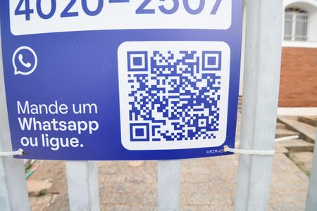 Casa à venda com 200m², 3 quartos e 3 vagasPlaca