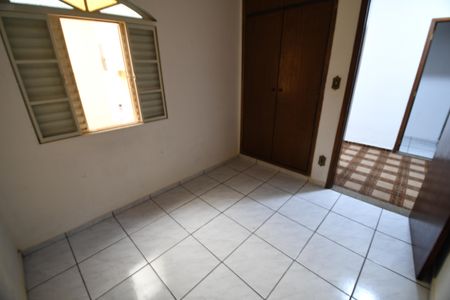 Casa à venda com 200m², 3 quartos e 3 vagasQuarto 1