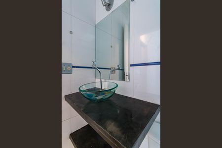 Casa de condomínio para alugar com 103m², 2 quartos e 1 vagaBanheiro 