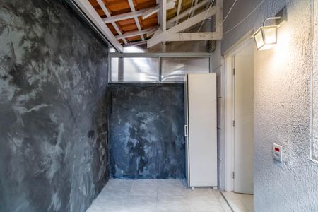 Casa de condomínio para alugar com 103m², 2 quartos e 1 vagaÁrea de Serviço
