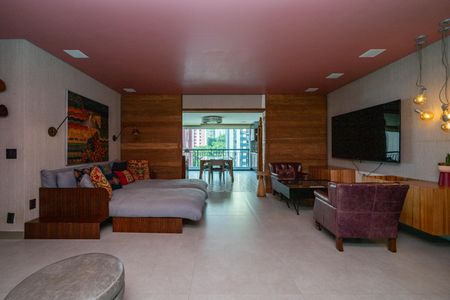 Apartamento à venda com 153m², 3 quartos e 3 vagasSala