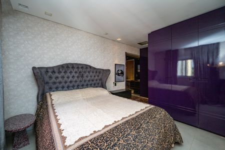 Apartamento à venda com 153m², 3 quartos e 3 vagasSuíte 1