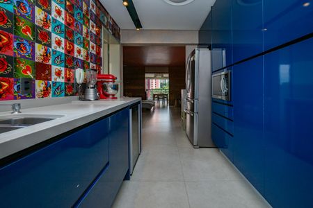 Apartamento à venda com 153m², 3 quartos e 3 vagasCozinha