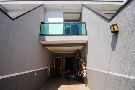 Casa à venda com 110m², 3 quartos e 2 vagasGaragem