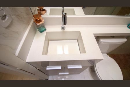 Casa à venda com 110m², 3 quartos e 2 vagasBanheiro