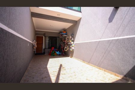 Casa à venda com 110m², 3 quartos e 2 vagasGaragem