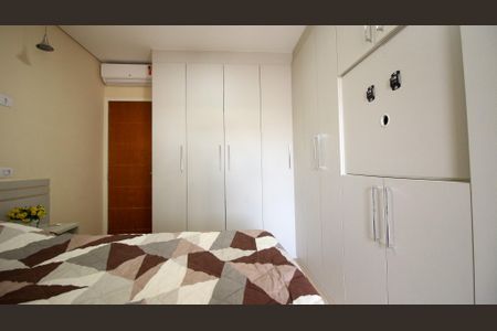 Casa à venda com 110m², 3 quartos e 2 vagasSuíte