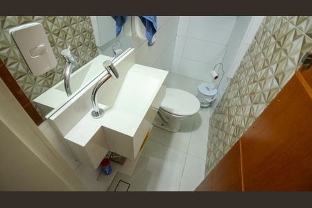 Casa à venda com 110m², 3 quartos e 2 vagasLavabo