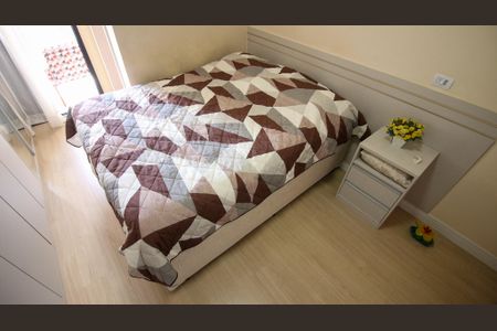 Casa à venda com 110m², 3 quartos e 2 vagasSuíte