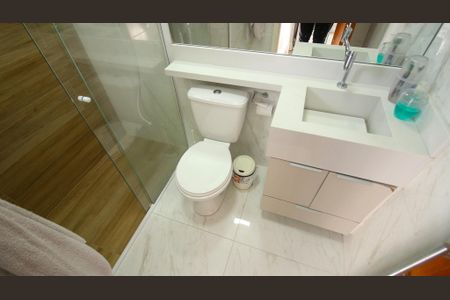 Casa à venda com 110m², 3 quartos e 2 vagasBanheiro