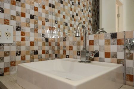 Casa de condomínio para alugar com 103m², 2 quartos e 1 vagaBanheiro