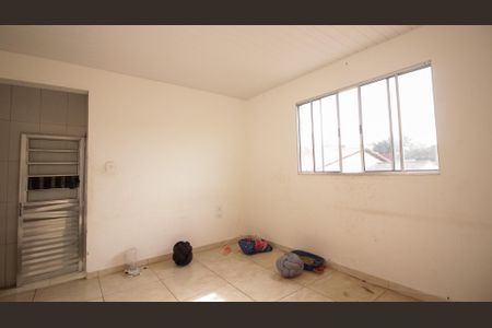 Casa à venda com 470m², 2 quartos e 2 vagasSala