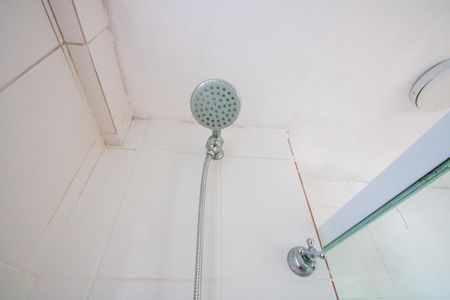 Apartamento à venda com 58m², 3 quartos e 1 vaga Apartamento à venda com 58m², 3 quartos e 1 vagaBanheiro