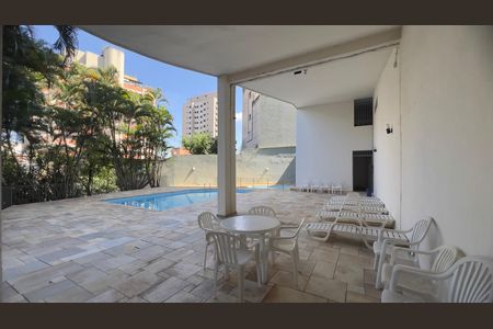 Apartamento para alugar com 127m², 3 quartos e 3 vagas Apartamento para alugar com 127m², 3 quartos e 3 vagasPiscina