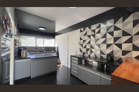 Apartamento para alugar com 127m², 3 quartos e 3 vagas Apartamento para alugar com 127m², 3 quartos e 3 vagasCozinha
