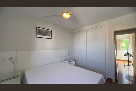 Apartamento para alugar com 127m², 3 quartos e 3 vagas Apartamento para alugar com 127m², 3 quartos e 3 vagasSuite