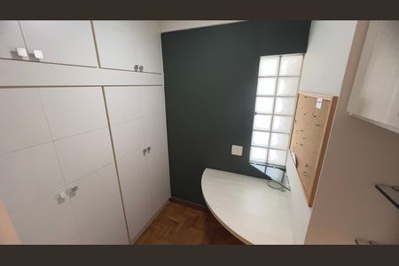 Apartamento para alugar com 127m², 3 quartos e 3 vagas Apartamento para alugar com 127m², 3 quartos e 3 vagasEscritório