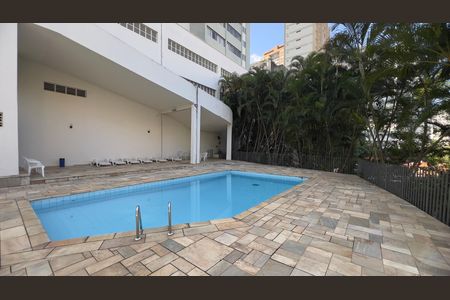 Apartamento para alugar com 127m², 3 quartos e 3 vagas Apartamento para alugar com 127m², 3 quartos e 3 vagasPiscina