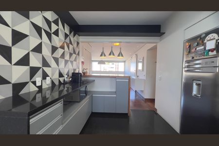 Apartamento para alugar com 127m², 3 quartos e 3 vagas Apartamento para alugar com 127m², 3 quartos e 3 vagasCozinha