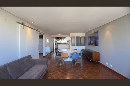 Apartamento para alugar com 127m², 3 quartos e 3 vagas Apartamento para alugar com 127m², 3 quartos e 3 vagasSala