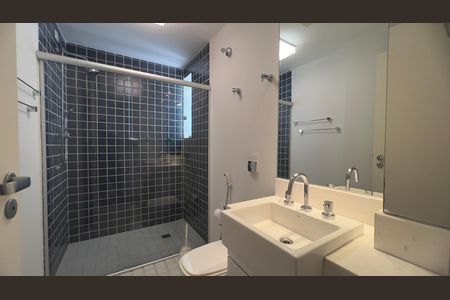 Apartamento para alugar com 127m², 3 quartos e 3 vagas Apartamento para alugar com 127m², 3 quartos e 3 vagasBanheiro