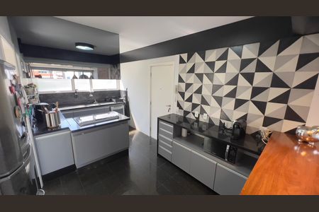 Apartamento para alugar com 127m², 3 quartos e 3 vagas Apartamento para alugar com 127m², 3 quartos e 3 vagasCozinha