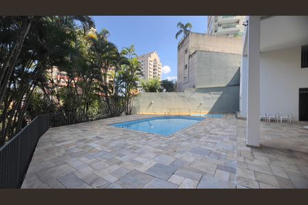 Apartamento para alugar com 127m², 3 quartos e 3 vagas Apartamento para alugar com 127m², 3 quartos e 3 vagasPiscina