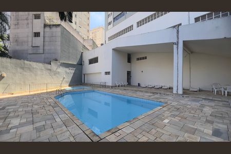 Apartamento para alugar com 127m², 3 quartos e 3 vagas Apartamento para alugar com 127m², 3 quartos e 3 vagasPiscina