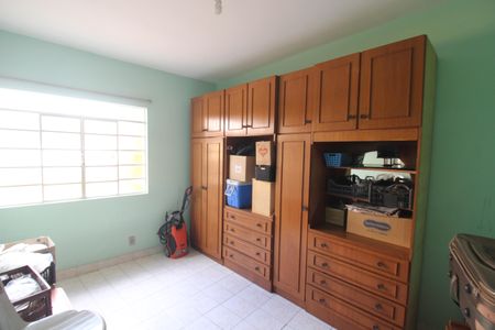 Casa à venda com 173m², 3 quartos e 6 vagasQuarto 4