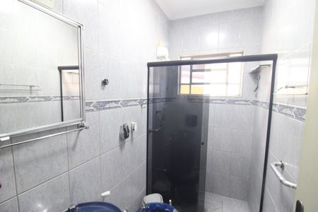 Casa à venda com 173m², 3 quartos e 6 vagasBanheiro