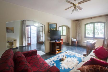 Casa à venda com 444m², 4 quartos e 4 vagasSuíte 3