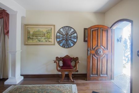 Casa à venda com 444m², 4 quartos e 4 vagasSala