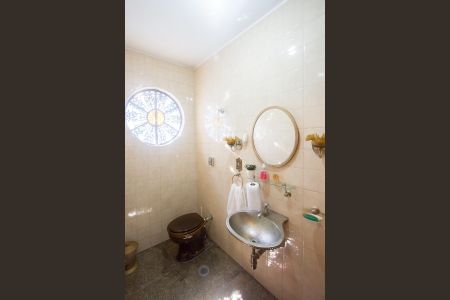 Casa à venda com 444m², 4 quartos e 4 vagasLavabo