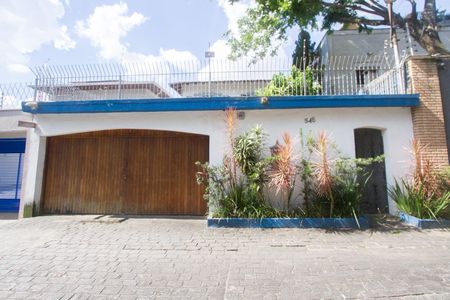 Casa à venda com 444m², 4 quartos e 4 vagasFachada