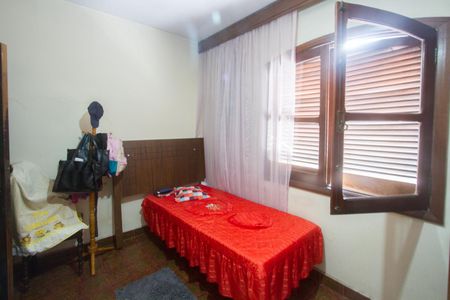 Casa à venda com 444m², 4 quartos e 4 vagasSuíte 2