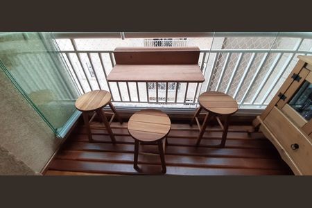 Apartamento à venda com 58m², 3 quartos e 2 vagasSacada