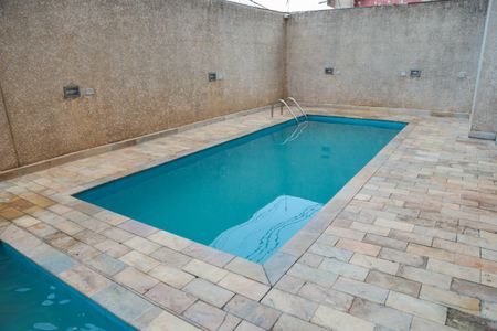 Apartamento à venda com 58m², 3 quartos e 2 vagasÁrea comum - Piscina
