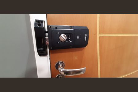 Apartamento à venda com 58m², 3 quartos e 2 vagasFechadura Eletrônica