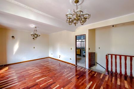 Casa à venda com 200m², 4 quartos e 1 vagaSala