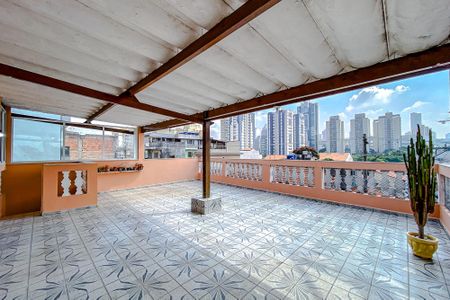 Casa à venda com 200m², 4 quartos e 1 vagaÁrea externa